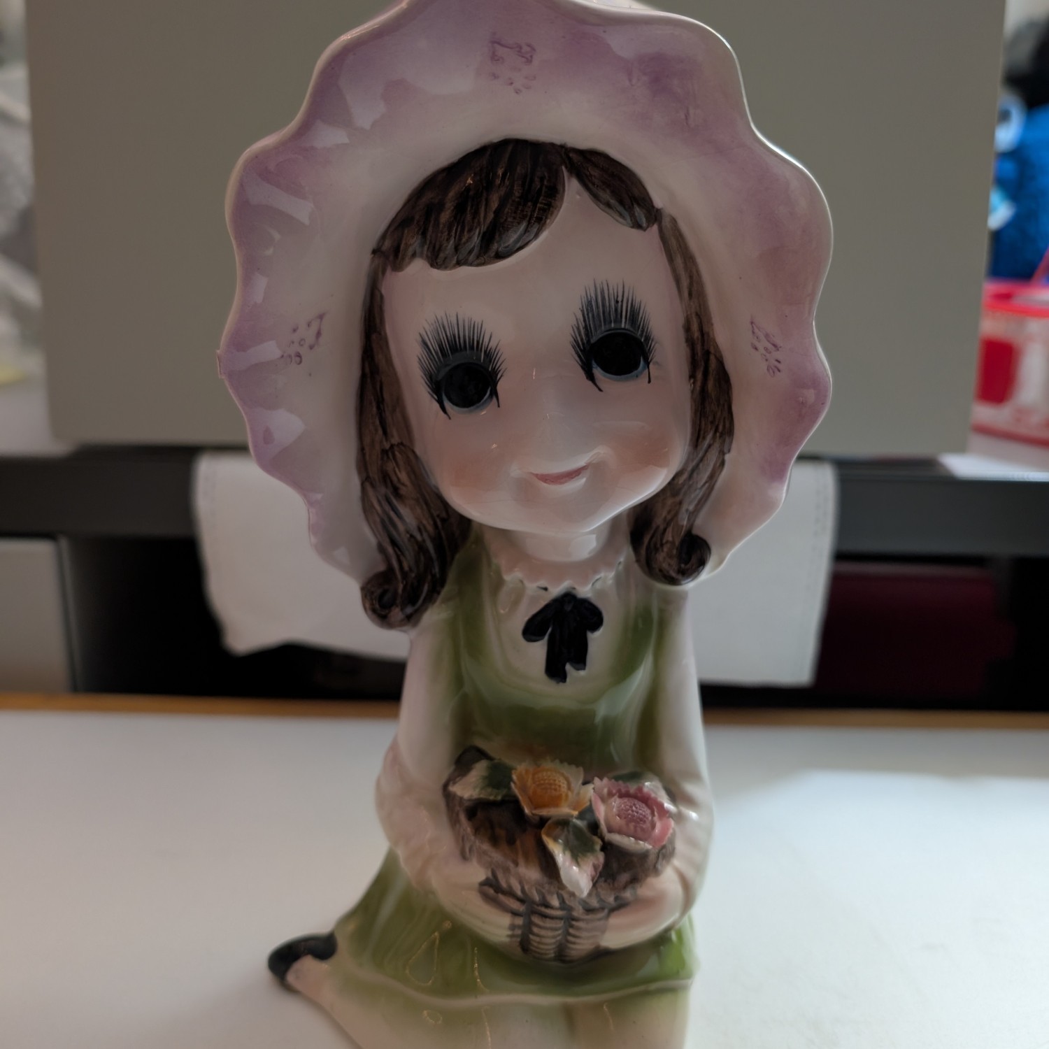 Vintage porcelain figurine - girl with flowers